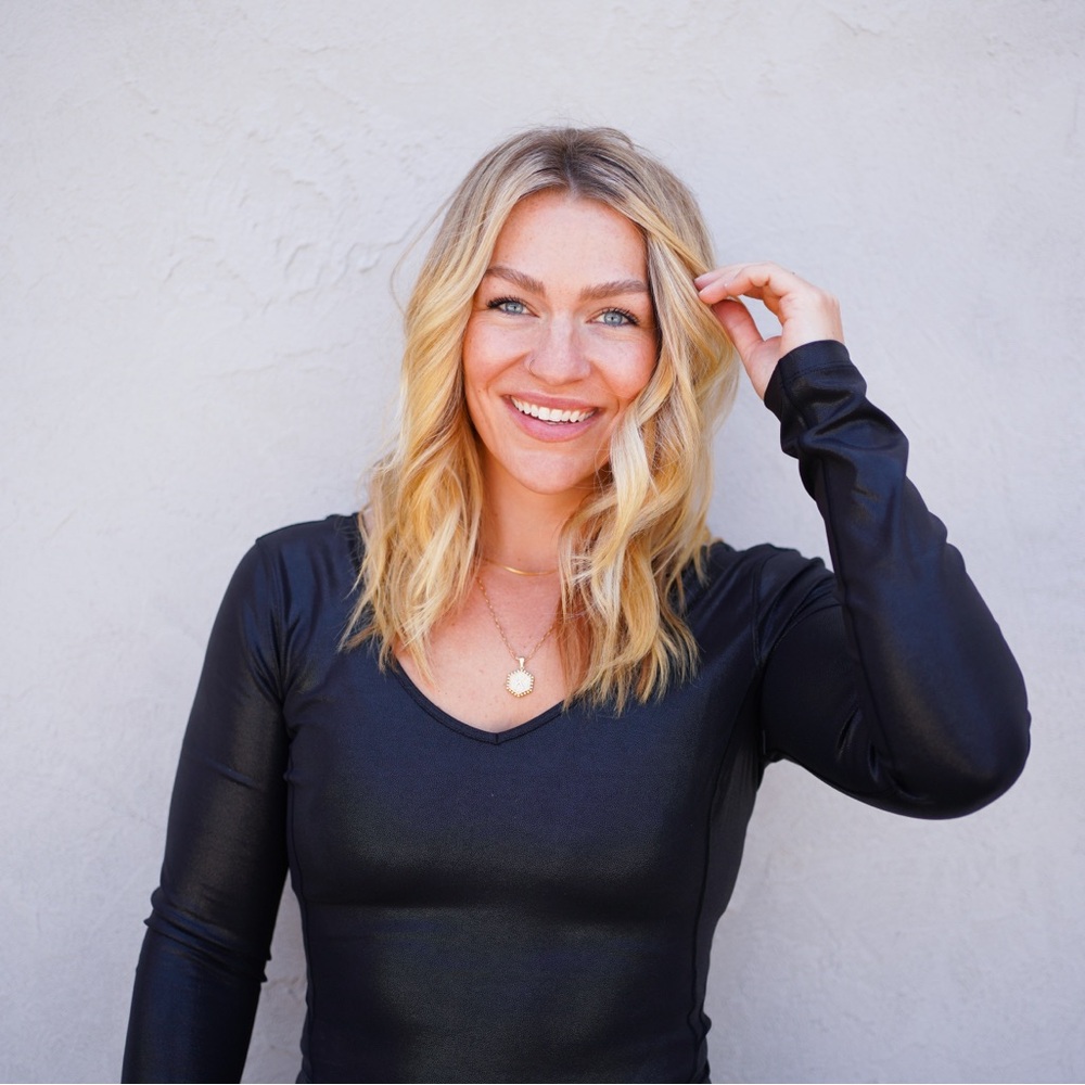 Lululemon Black Long Sleeve Women's Crop Top